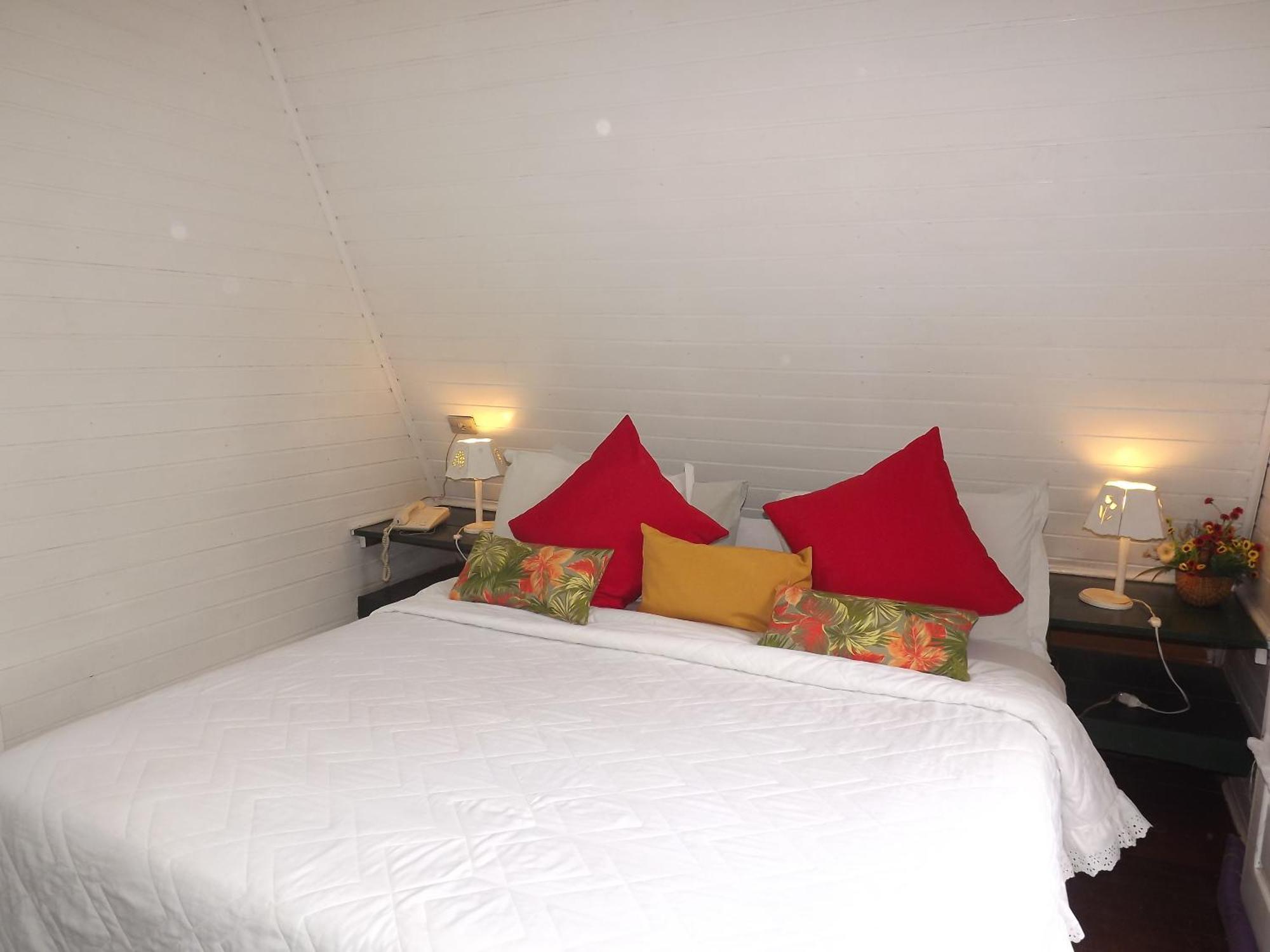 Hotel Vivenda Penedo Пенедо Стая снимка
